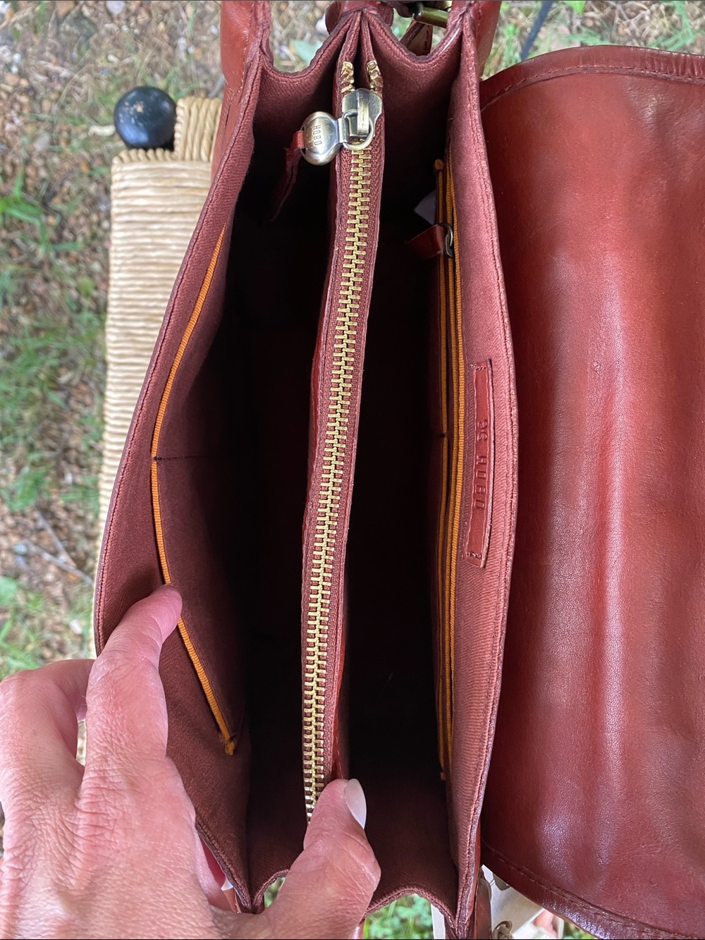 HOBO Kiva Large Crossbody Bag in Chestnut - Picture 6 of 13